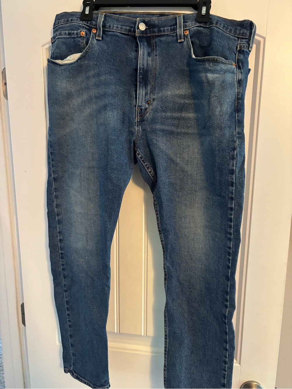 Levi's Men's Medium Blue Straight-Leg Jeans